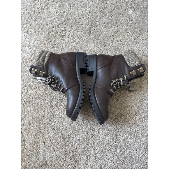 Just Fab Women's Size 7 Brown Ankle Combat Boots Fur Hiker Lace Up Baddie - Picture 3 of 8